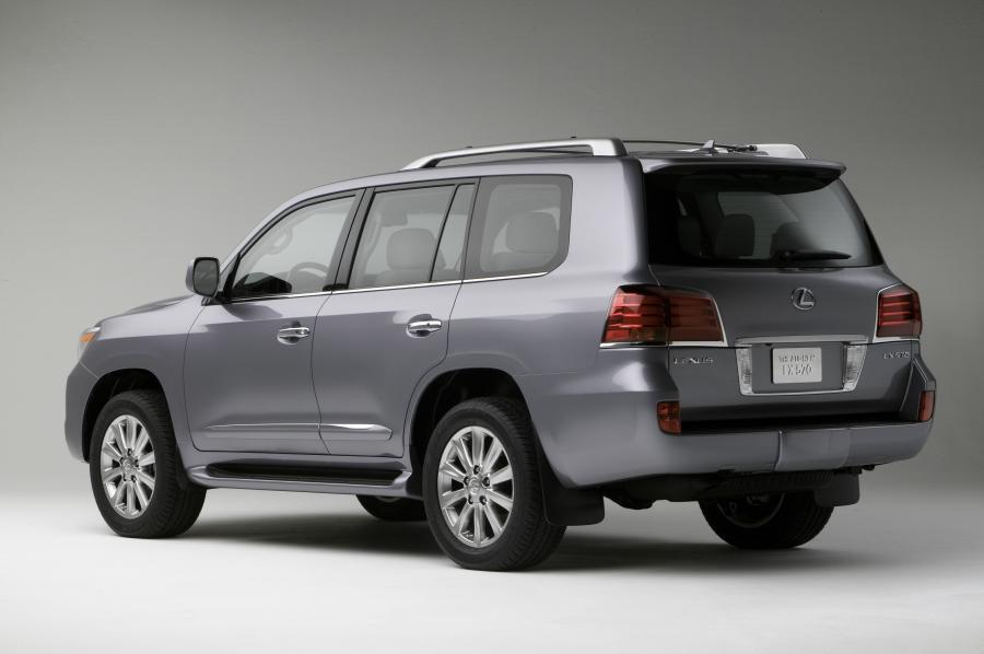  Lexus LX570 2008 года  (фото 110 из 221)